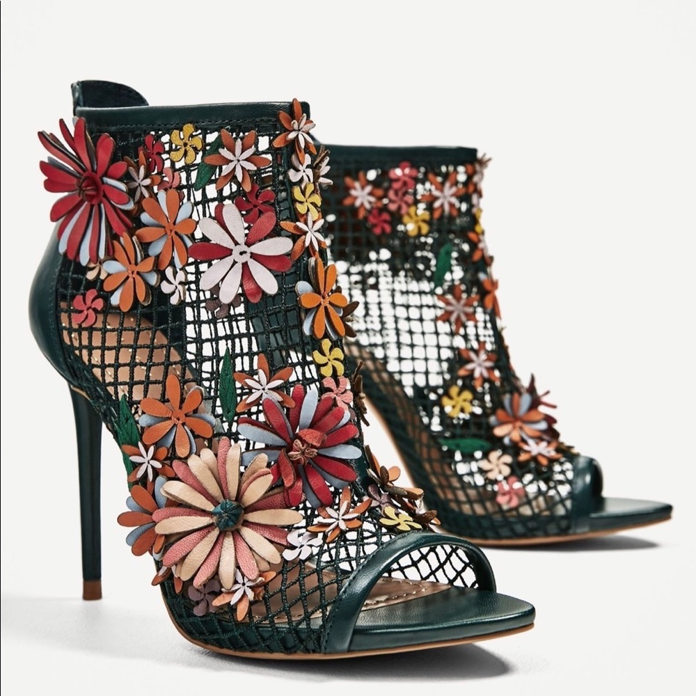 Brand new Zara floral ankle bootie sandals